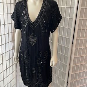 Sparkle in this Beaded Stenay Dress Sz 14